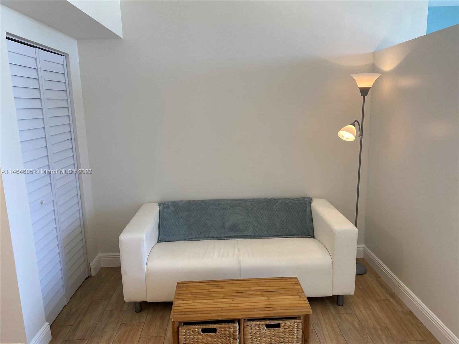 HOME TOWER CONDO - Residential Lease
