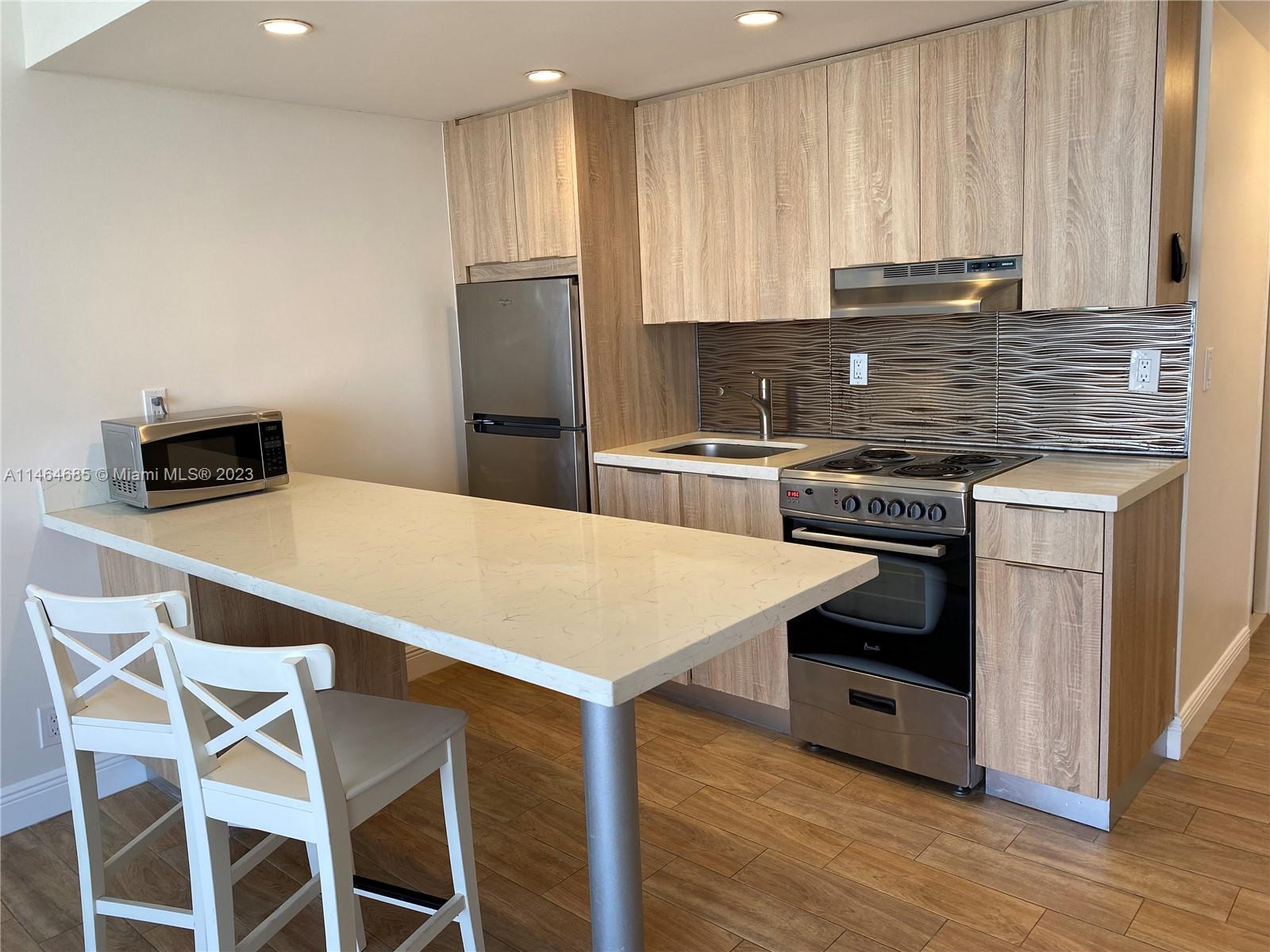 HOME TOWER CONDO - Residential Lease