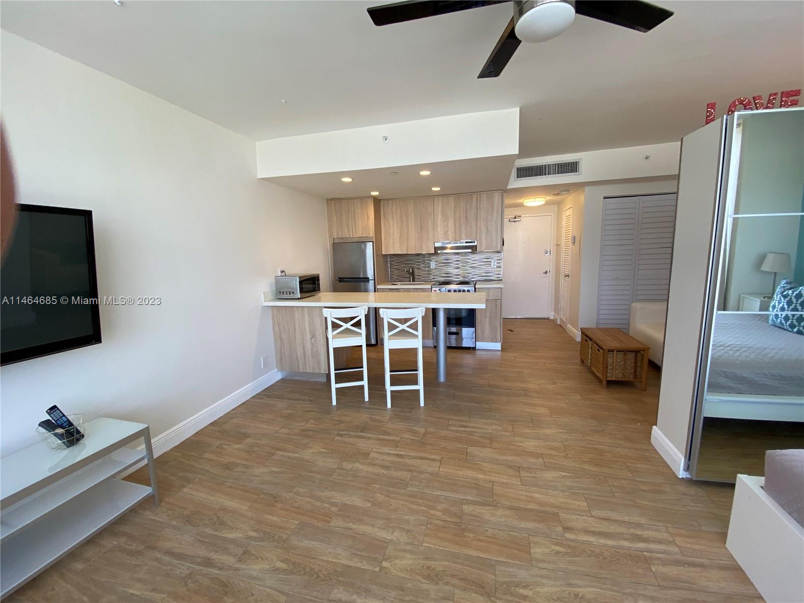 HOME TOWER CONDO - Residential Lease