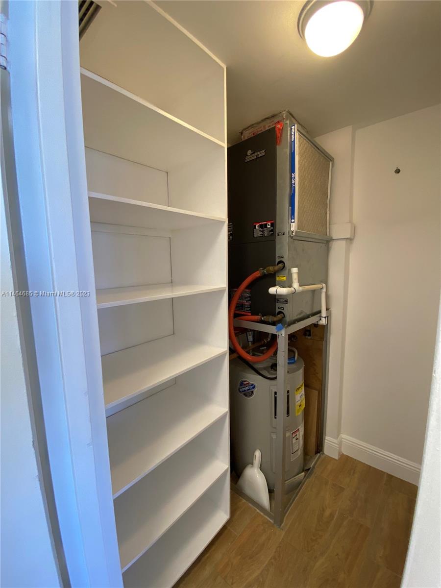 HOME TOWER CONDO - Residential Lease