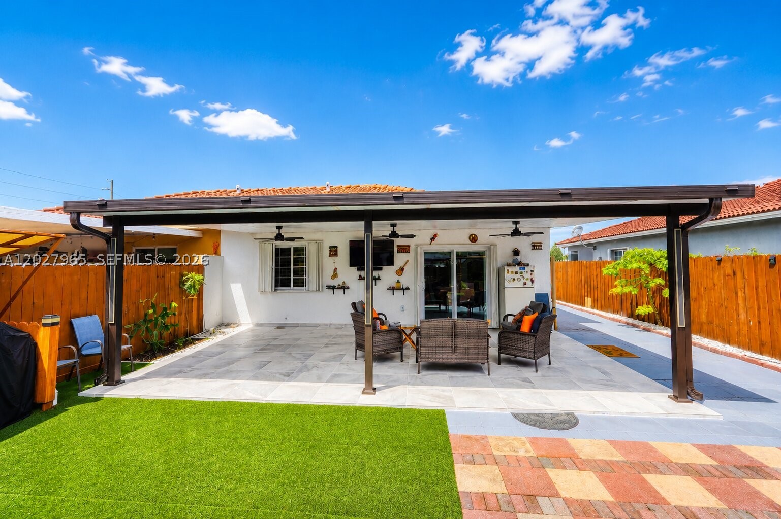 JAMEL TWINHOMES - Residential