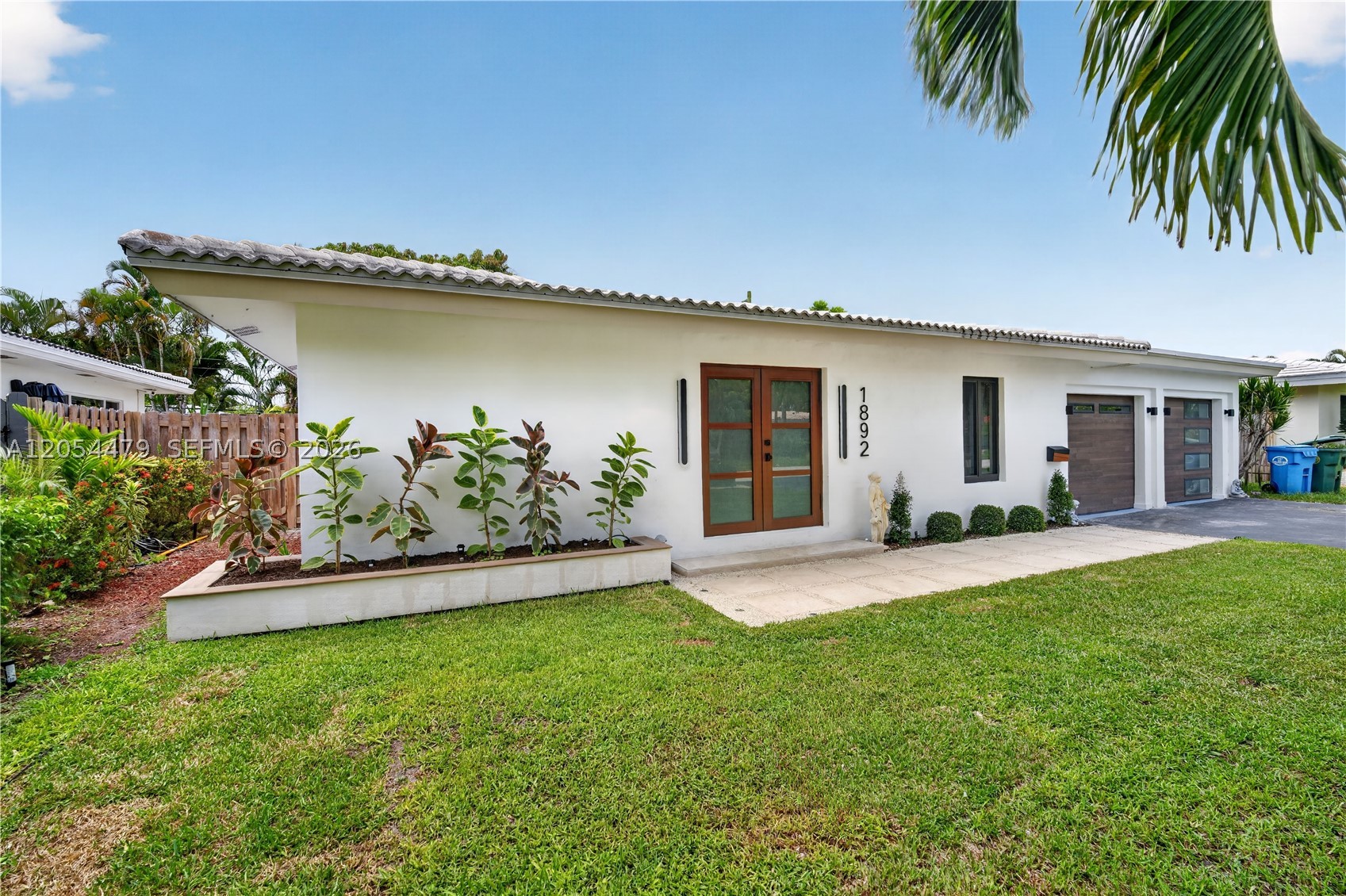 CORAL WOODS - Residential