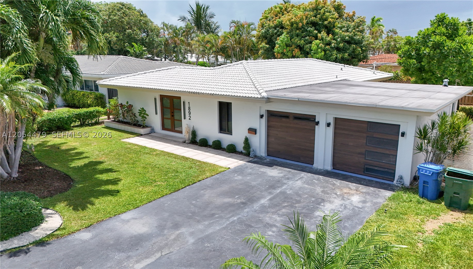 CORAL WOODS - Residential