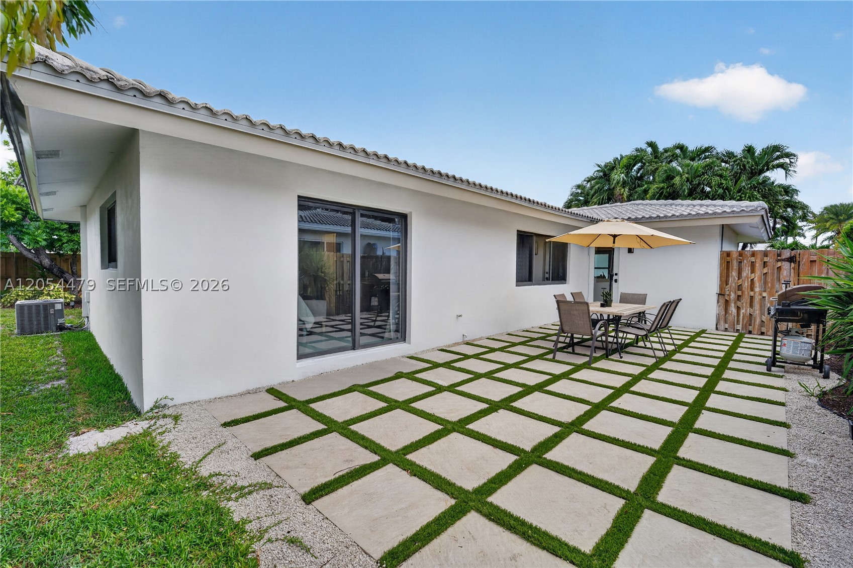 CORAL WOODS - Residential