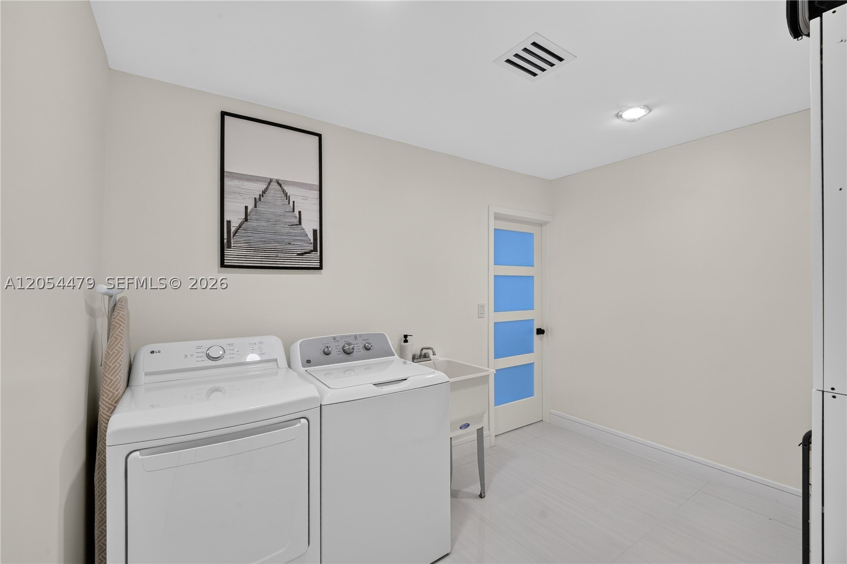 CORAL WOODS - Residential