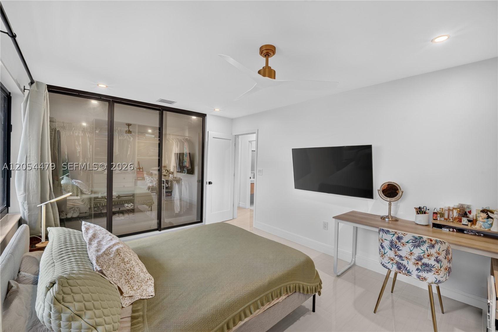 CORAL WOODS - Residential
