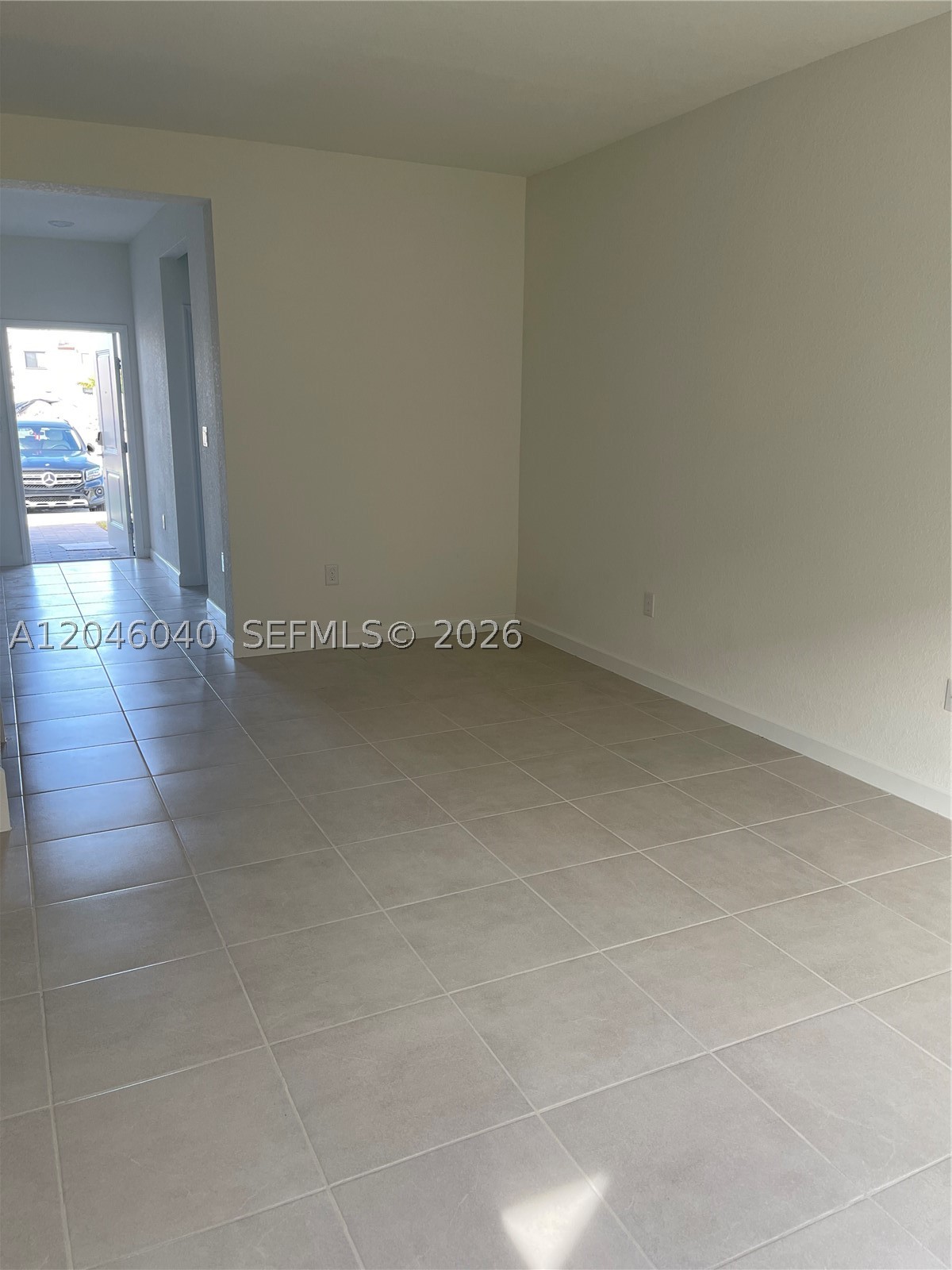 VIA VENTURA NEIGHBORHOOD - Residential Lease