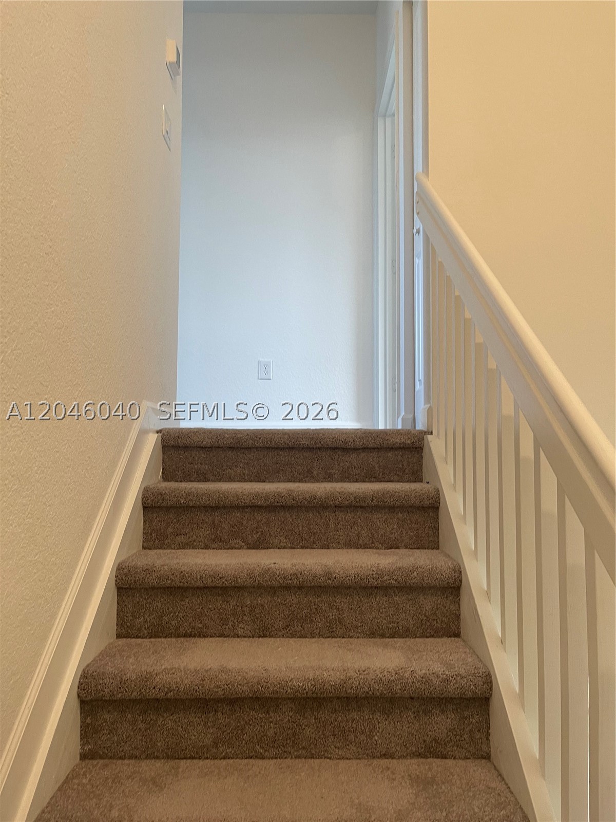VIA VENTURA NEIGHBORHOOD - Residential Lease
