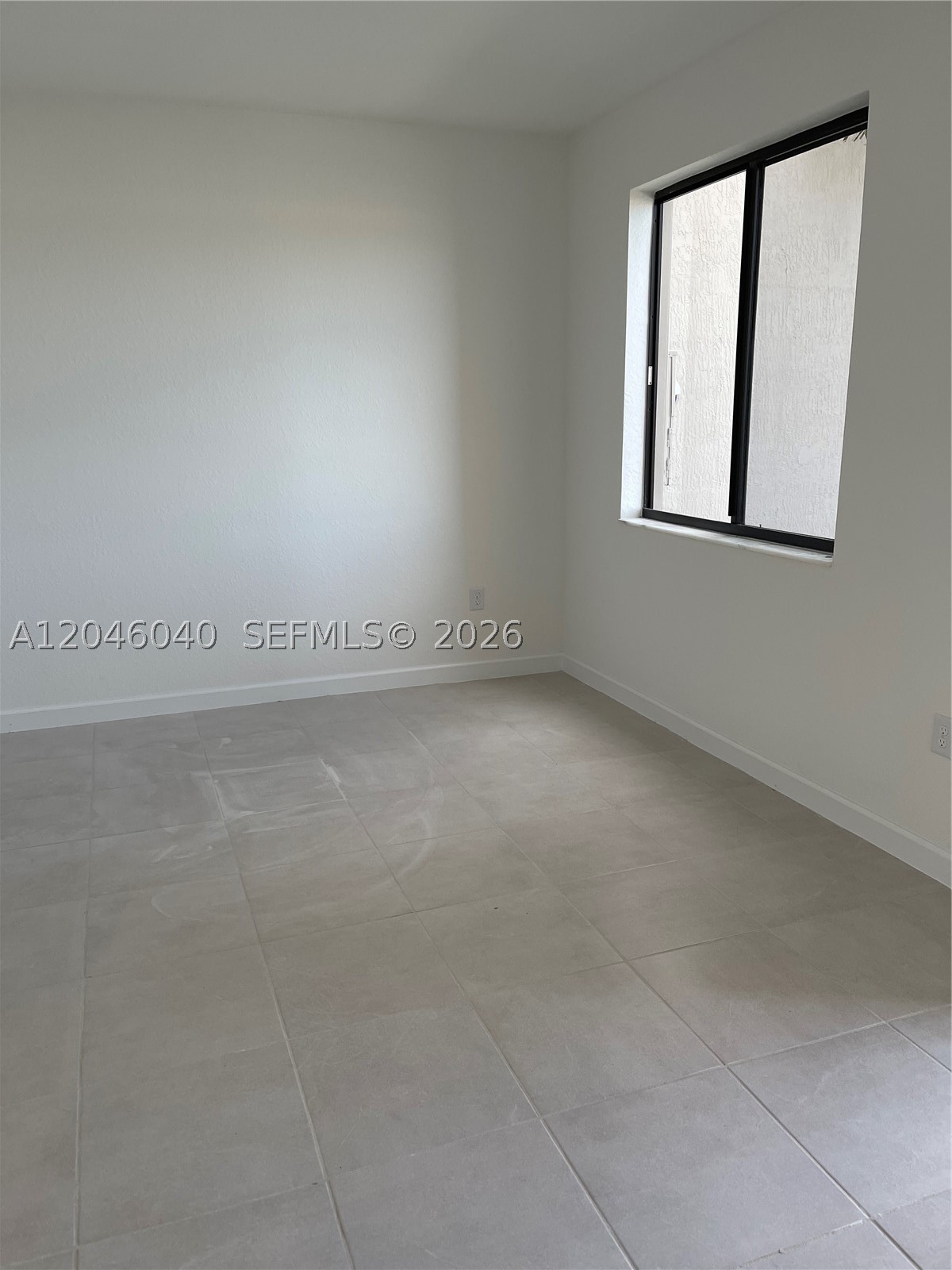 VIA VENTURA NEIGHBORHOOD - Residential Lease