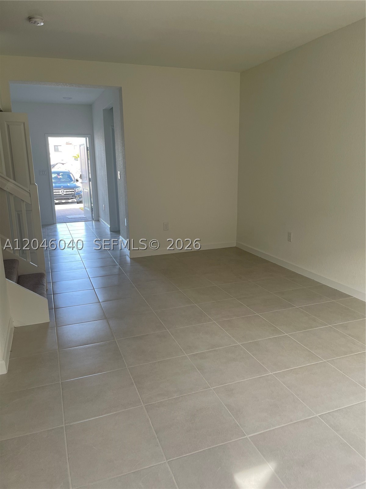 VIA VENTURA NEIGHBORHOOD - Residential Lease