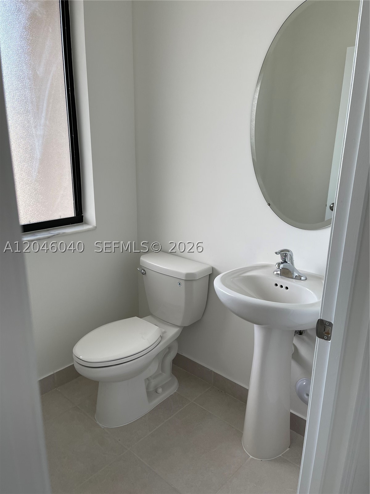 VIA VENTURA NEIGHBORHOOD - Residential Lease