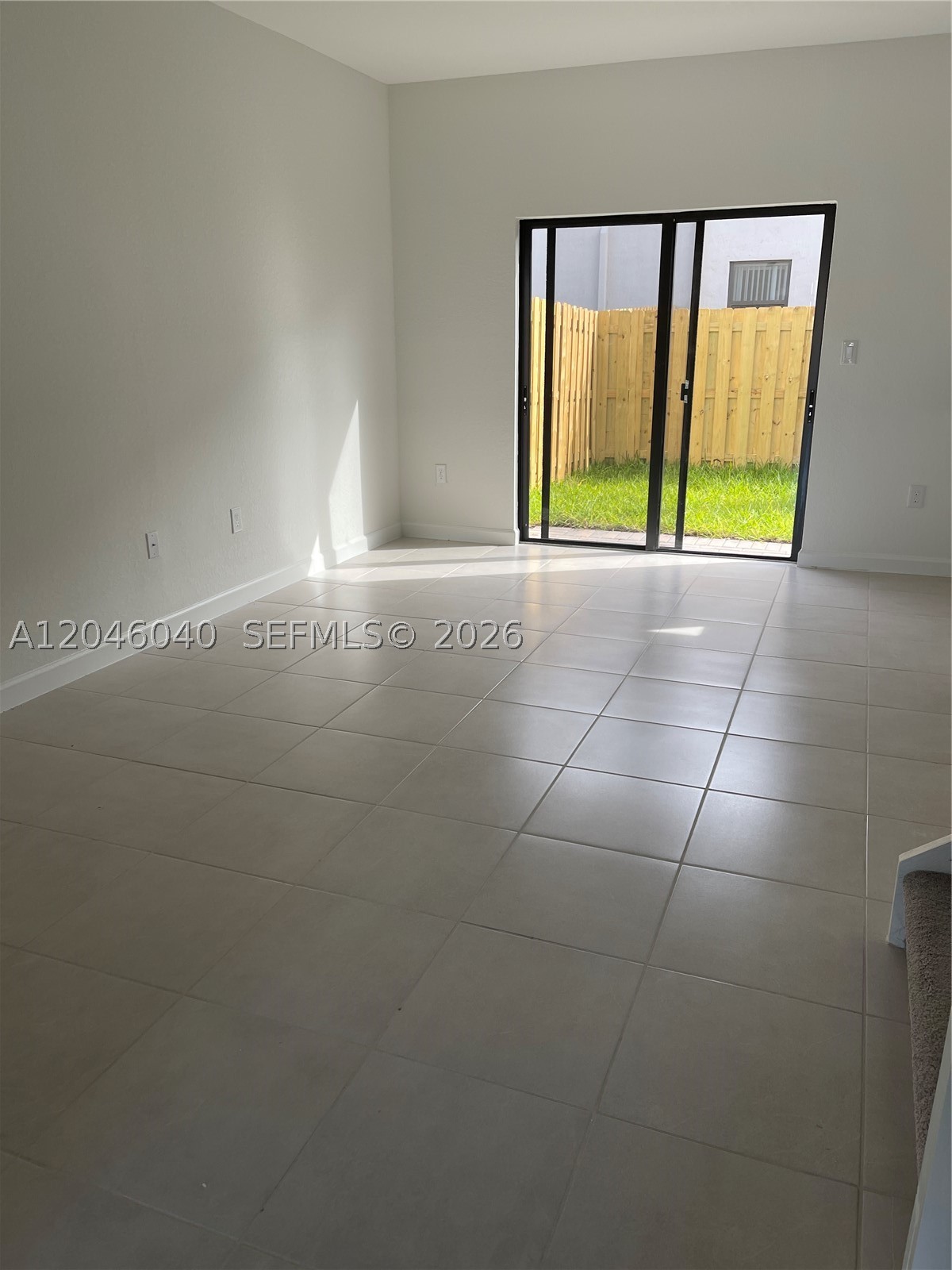 VIA VENTURA NEIGHBORHOOD - Residential Lease