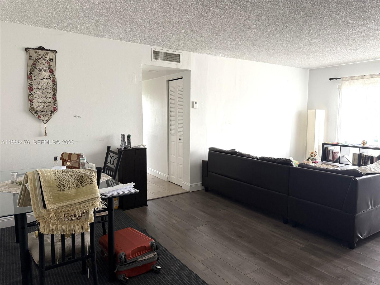 MONTECARLO CONDO - Residential