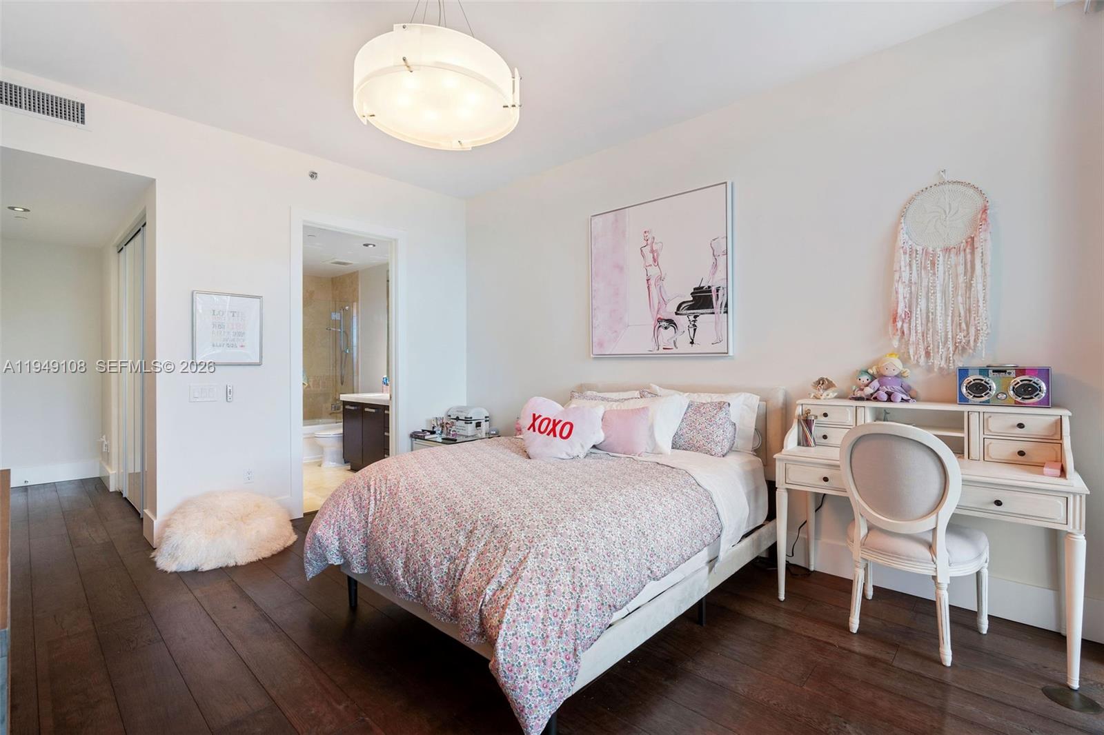 THE RESIDENCES AT THE BAT - Residential