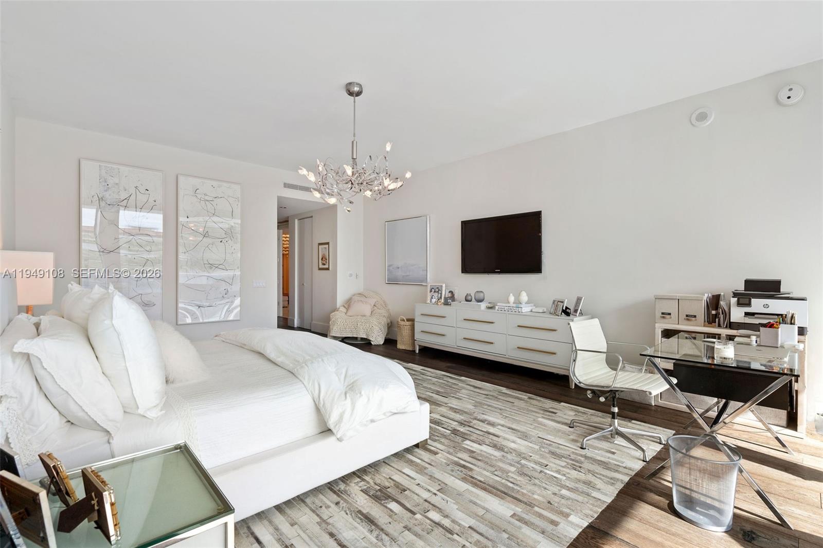 THE RESIDENCES AT THE BAT - Residential