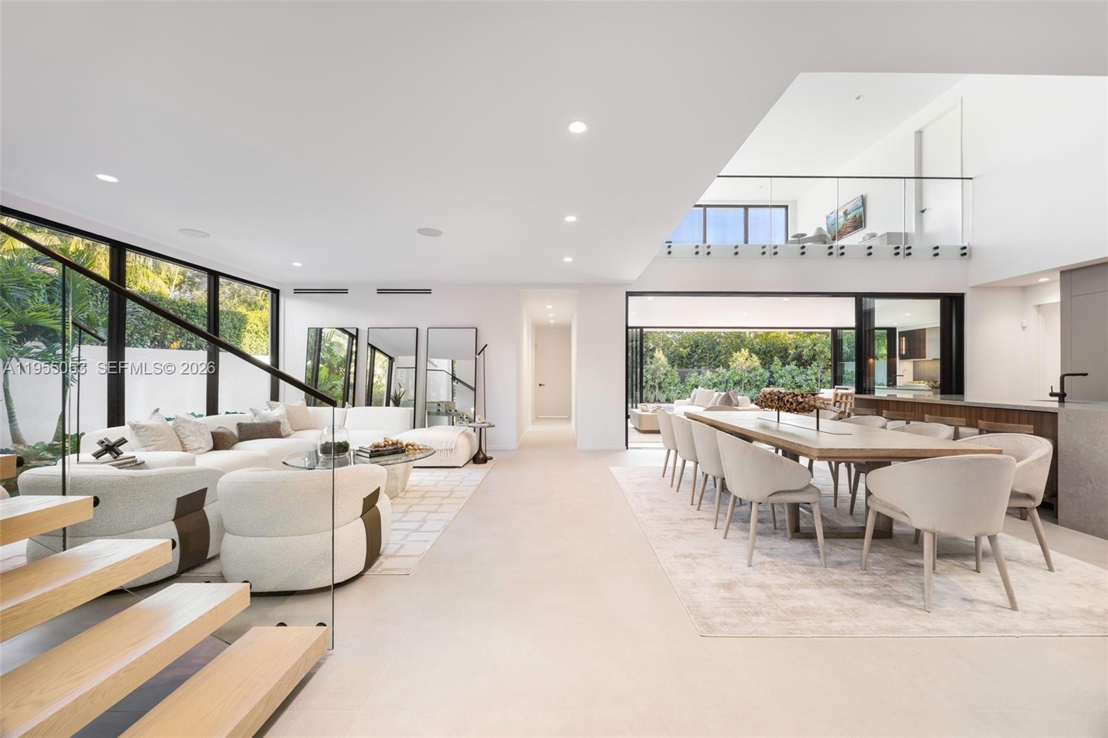 BAY HEIGHTS - Residential