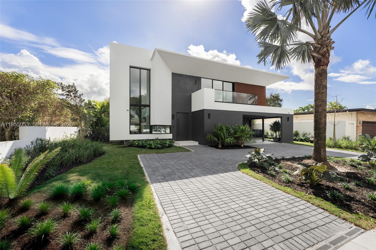 BAY HEIGHTS - Residential