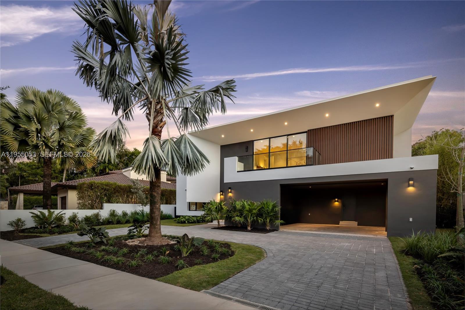 BAY HEIGHTS - Residential