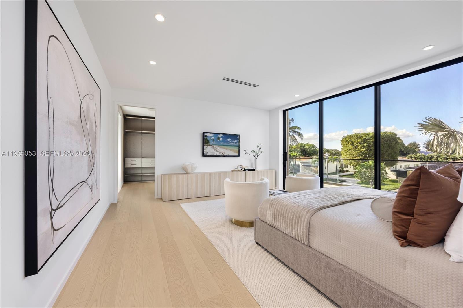 BAY HEIGHTS - Residential