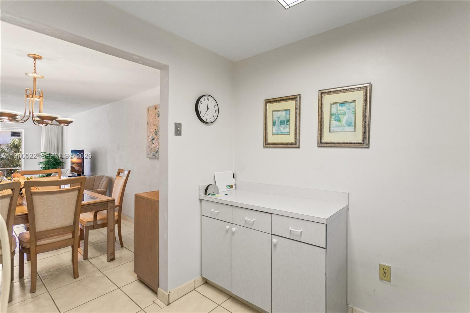 YACHT HARBOR APARTMENTS C - Residential Lease