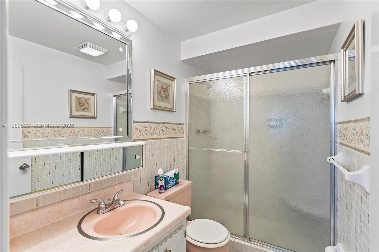 YACHT HARBOR APARTMENTS C - Residential Lease