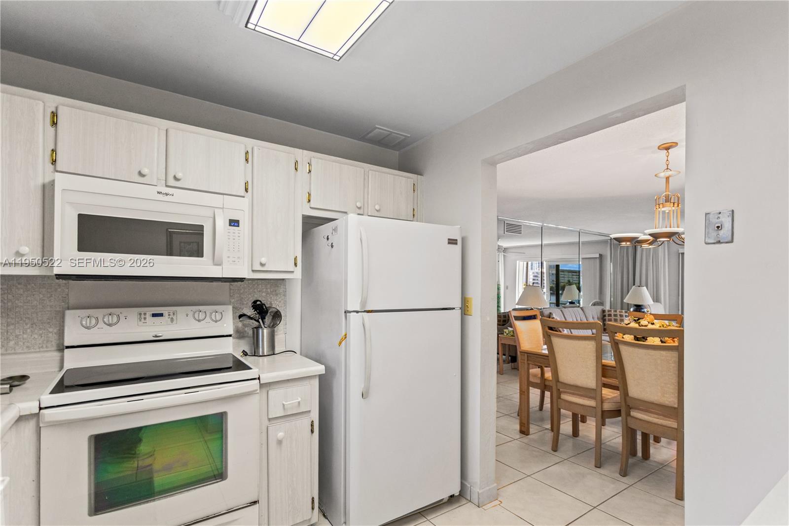 YACHT HARBOR APARTMENTS C - Residential Lease