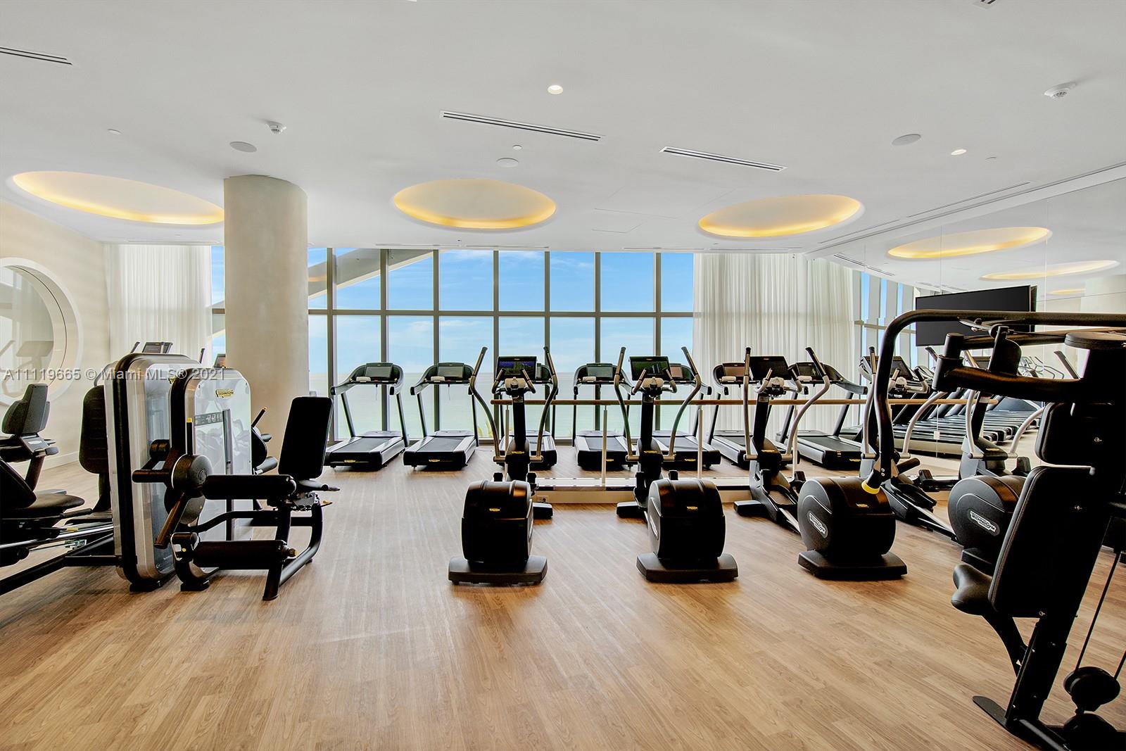 Ritz Carlton Residences - Residential