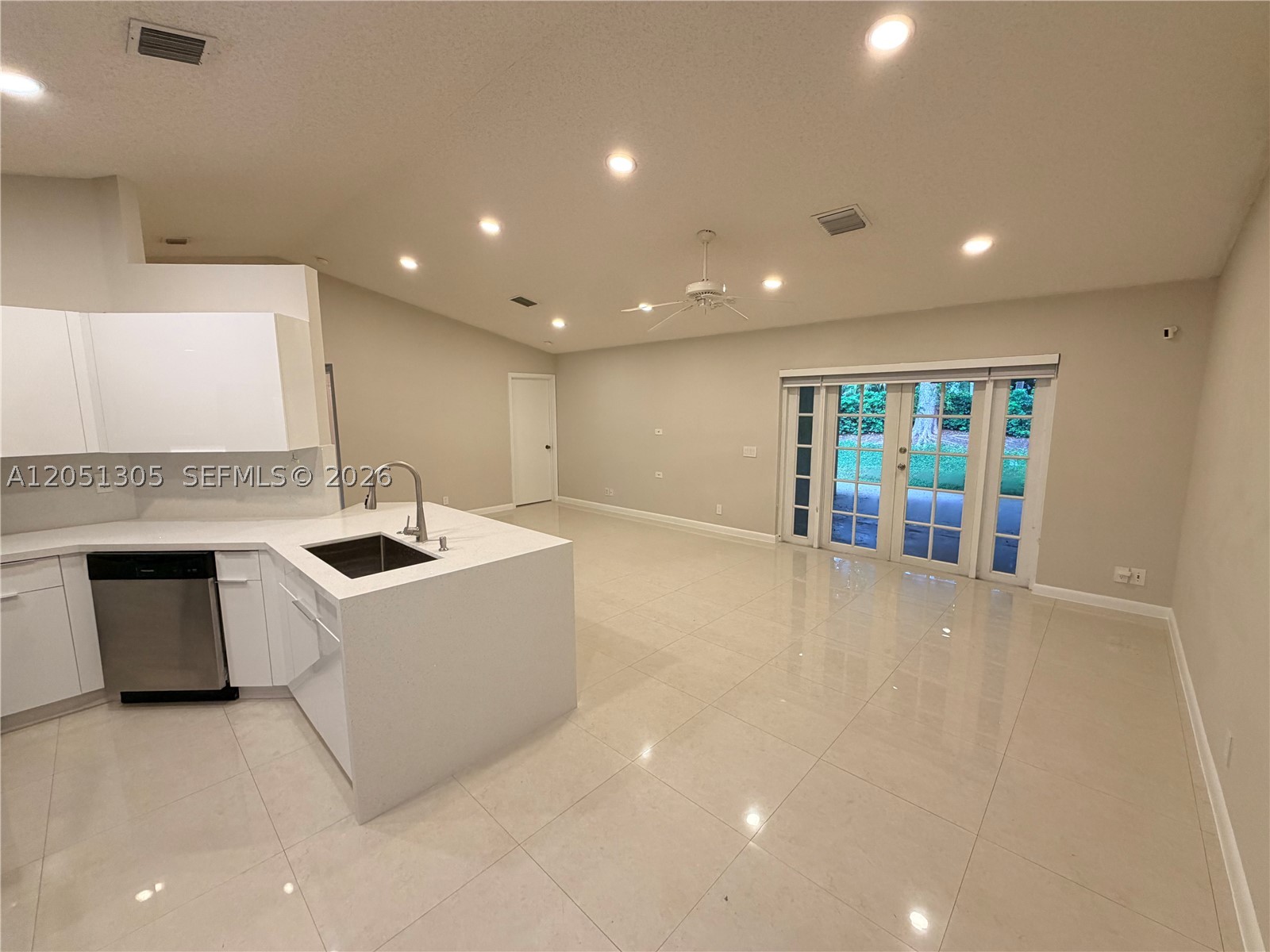 SECTOR 2-PARCELS 21A 25 2 - Residential Lease