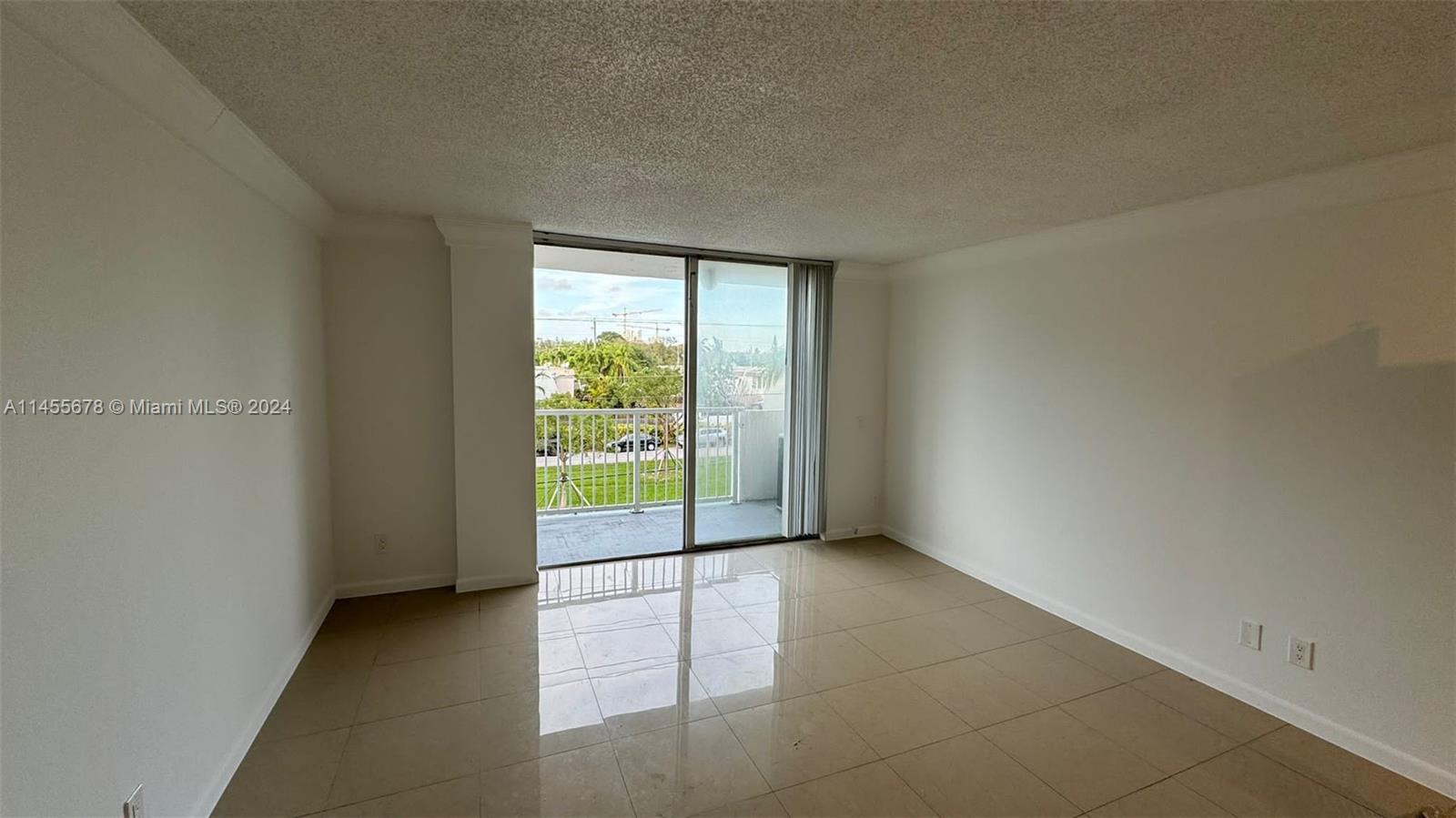 KEYSTONE TOWERS CONDO - Residential Lease