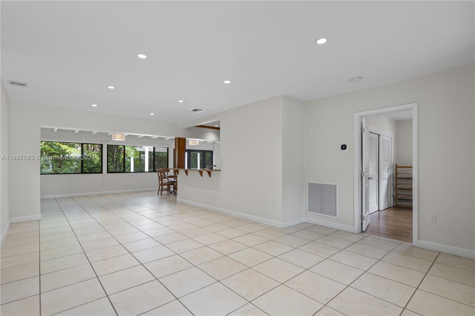 BEVERLY GARDENS - Residential Lease