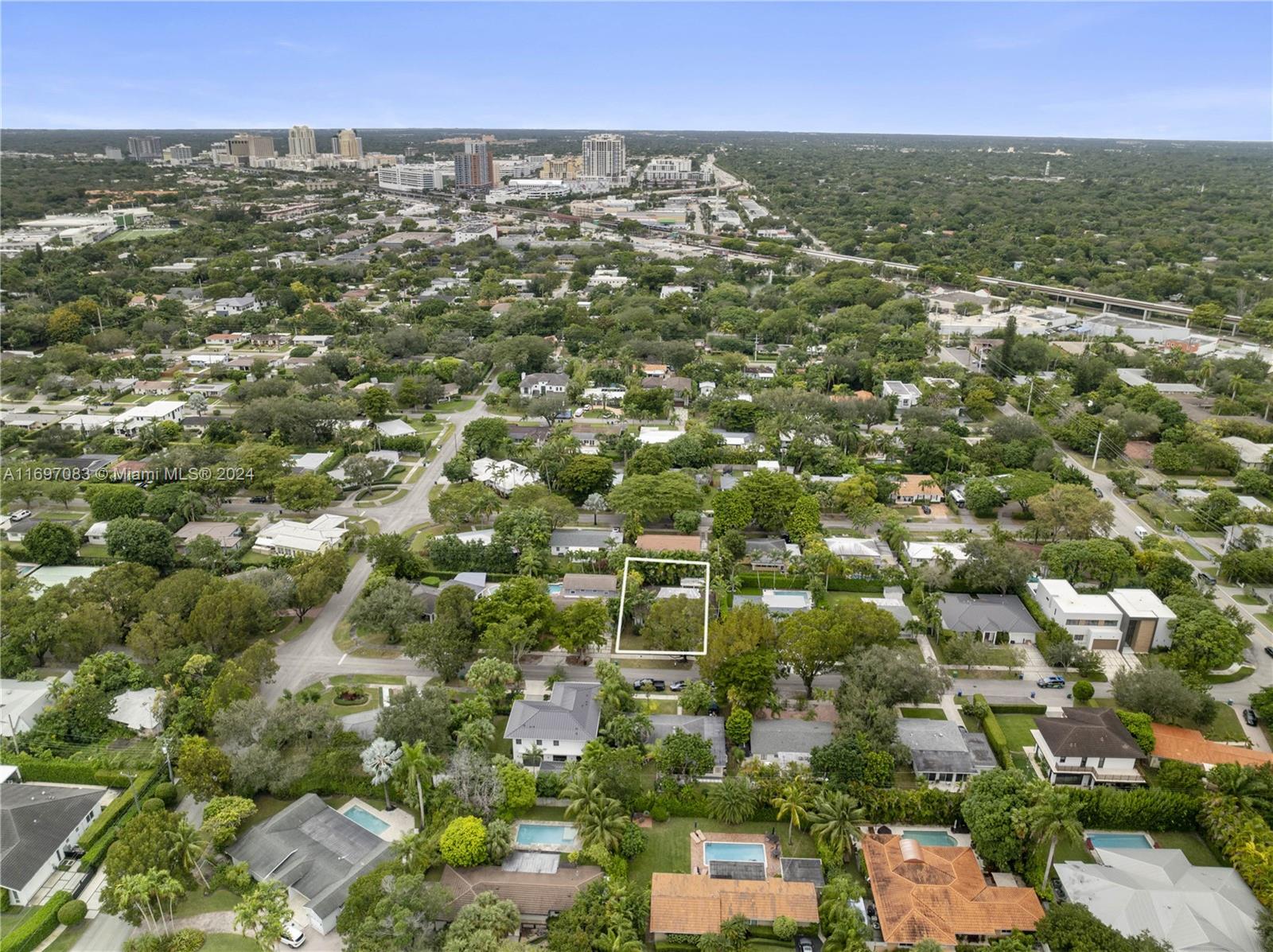 BEVERLY GARDENS - Residential Lease
