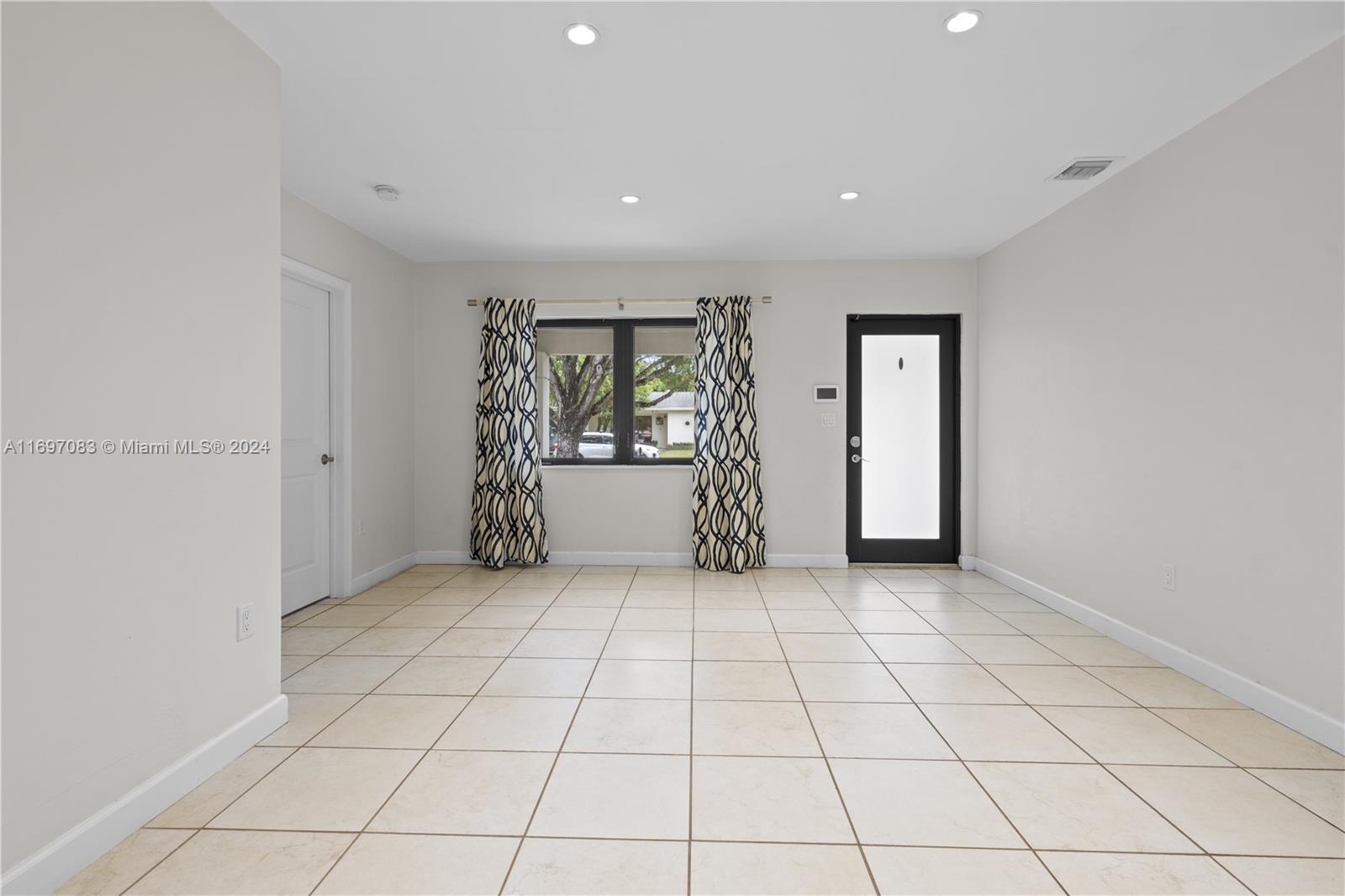 BEVERLY GARDENS - Residential Lease