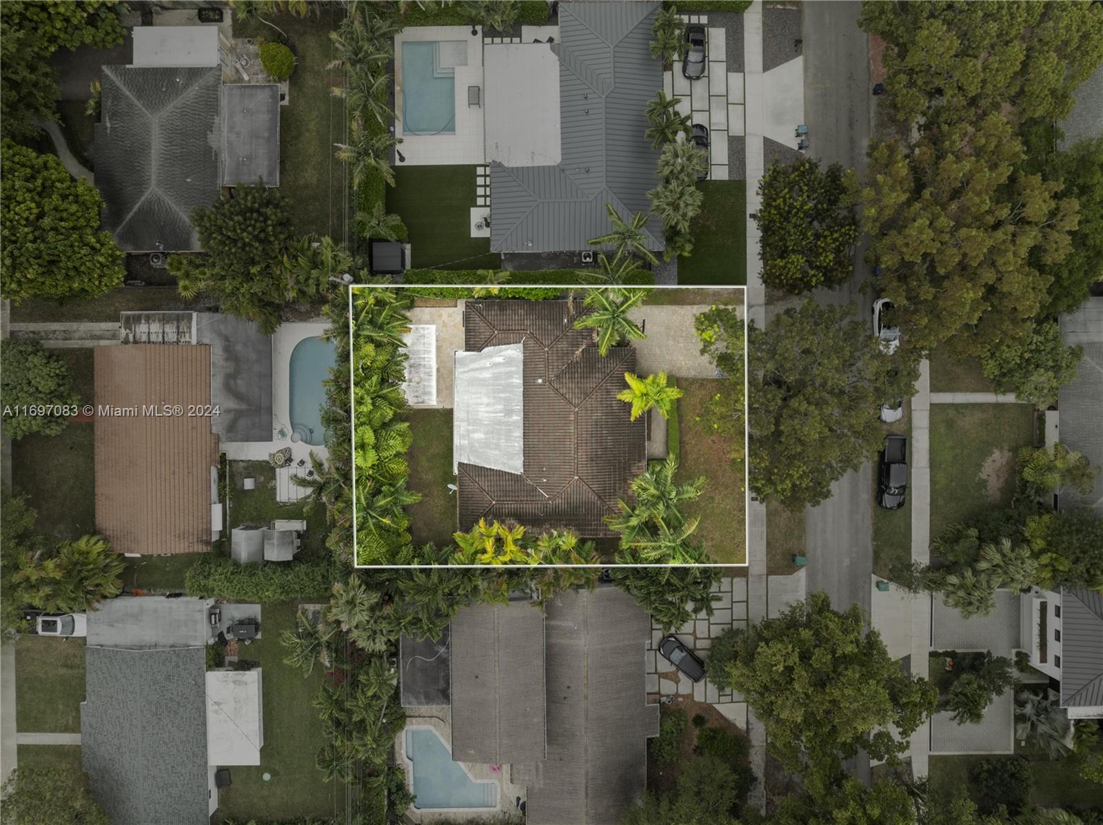 BEVERLY GARDENS - Residential Lease