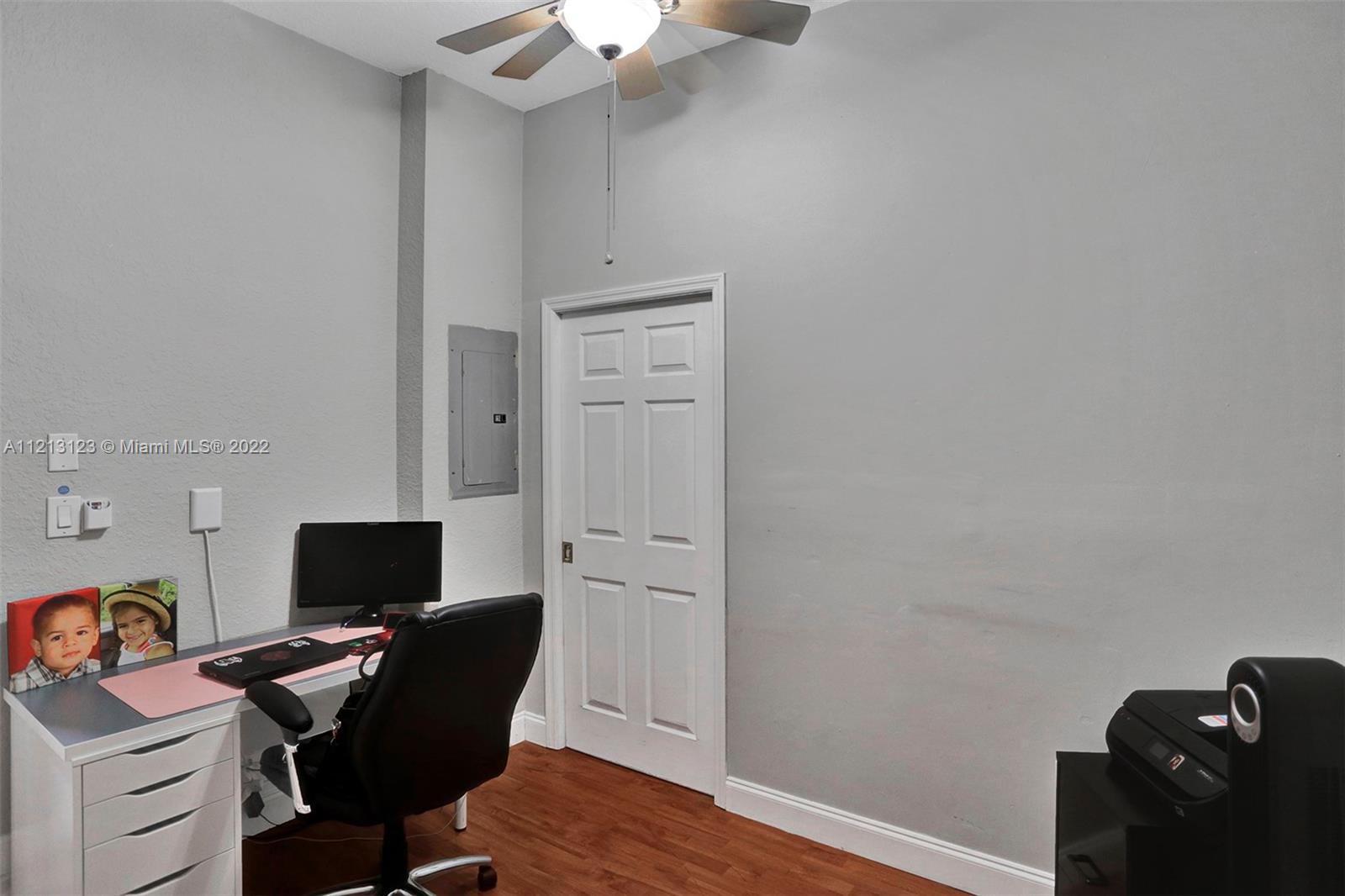 COURTS AT TUSCANY - Residential Lease