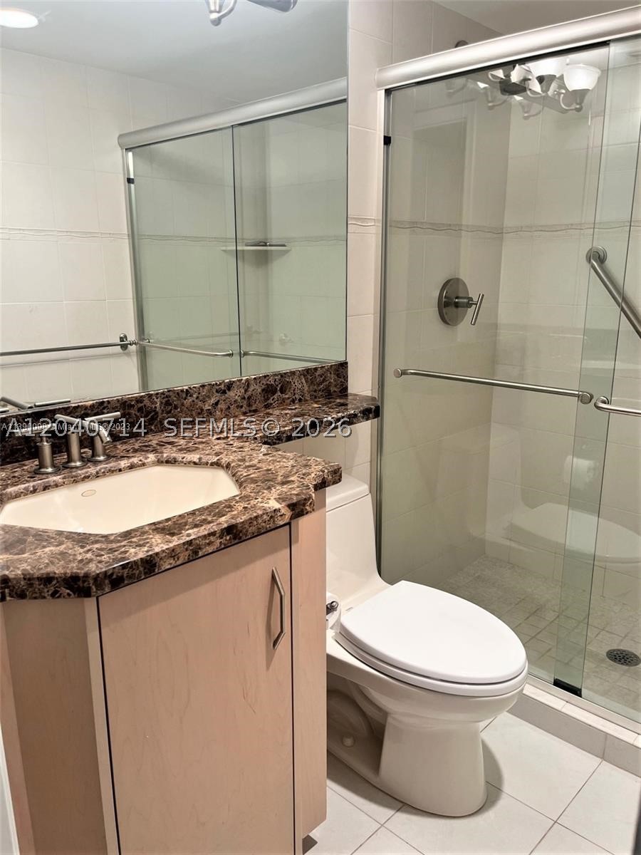 SHORE CLUB CONDO - Residential Lease