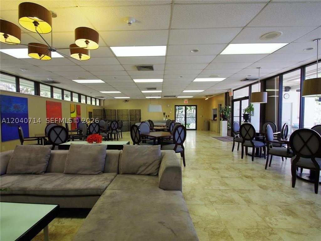 SHORE CLUB CONDO - Residential Lease