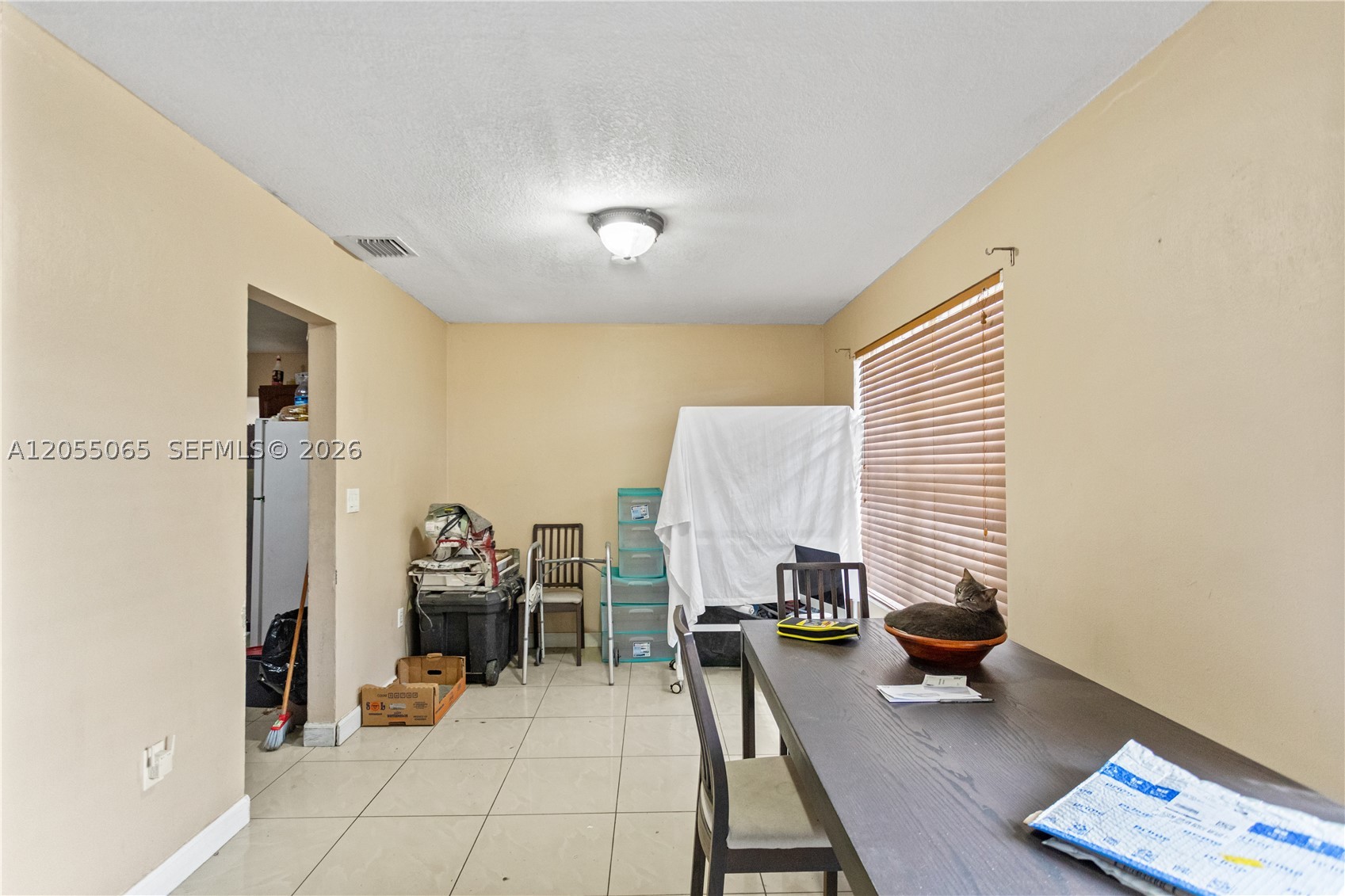 SUNNY LAKE ESTS 1ST ADDN - Residential