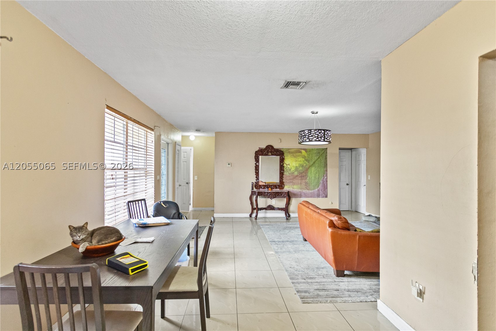 SUNNY LAKE ESTS 1ST ADDN - Residential