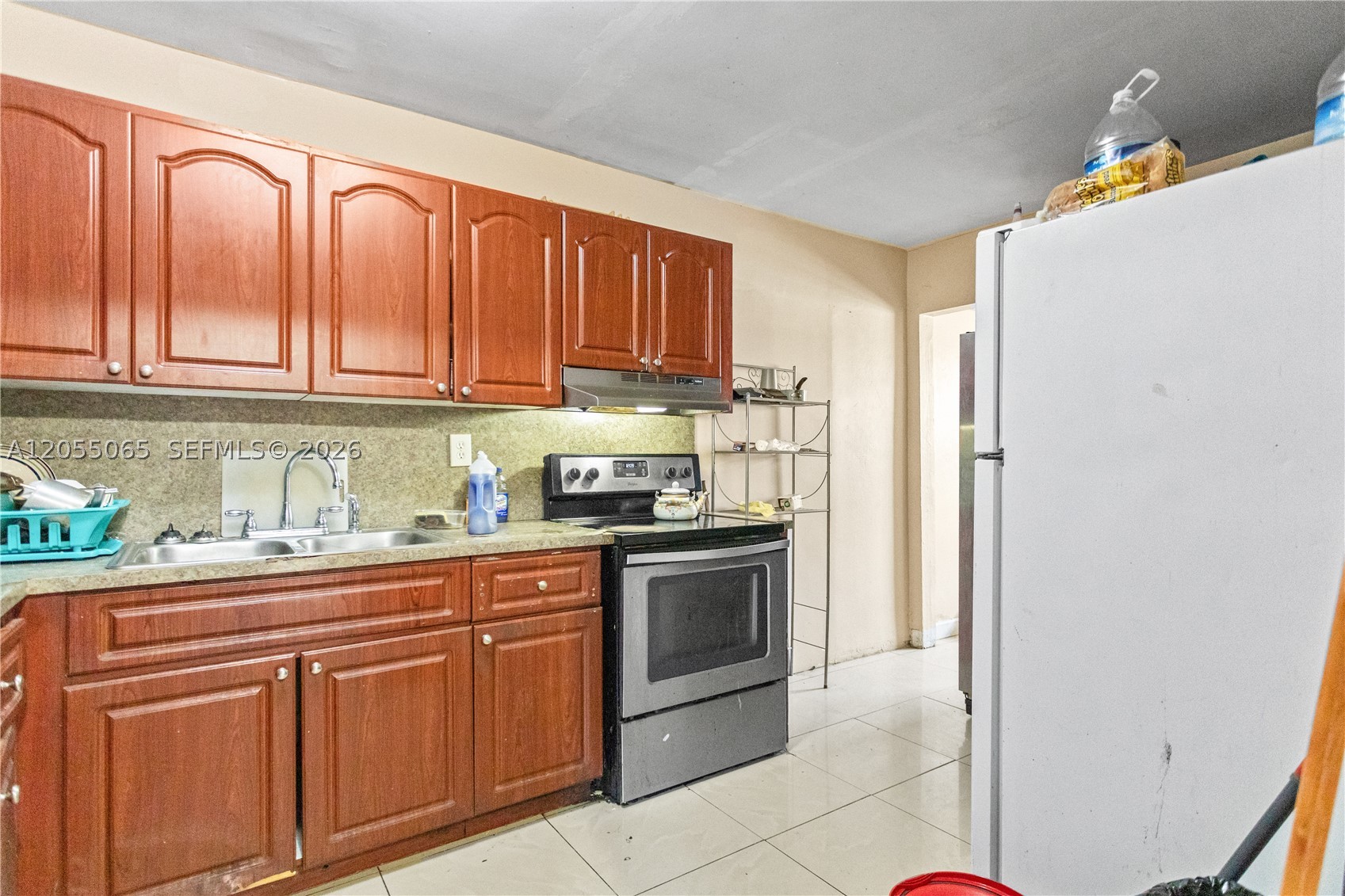 SUNNY LAKE ESTS 1ST ADDN - Residential