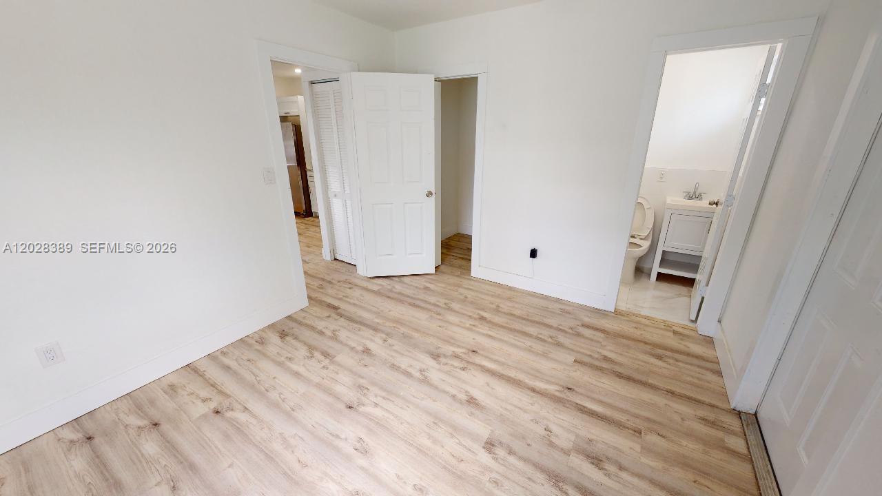 RIVERSIDE FARMS - Residential Lease