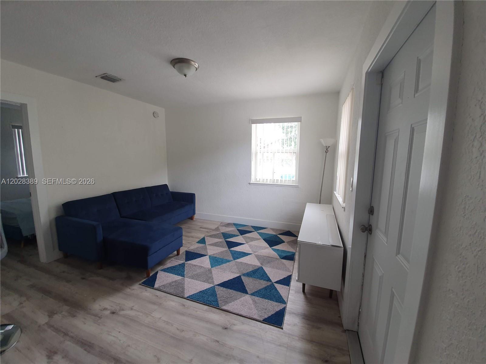 RIVERSIDE FARMS - Residential Lease
