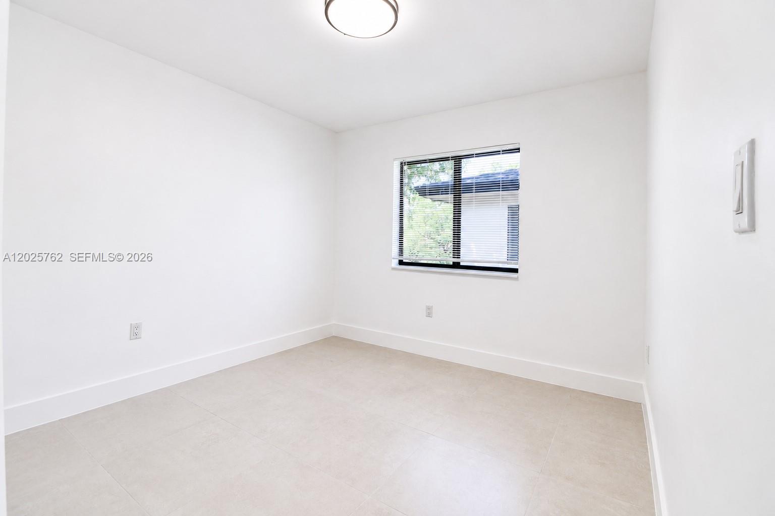 LIBERTY CITY - Residential Lease