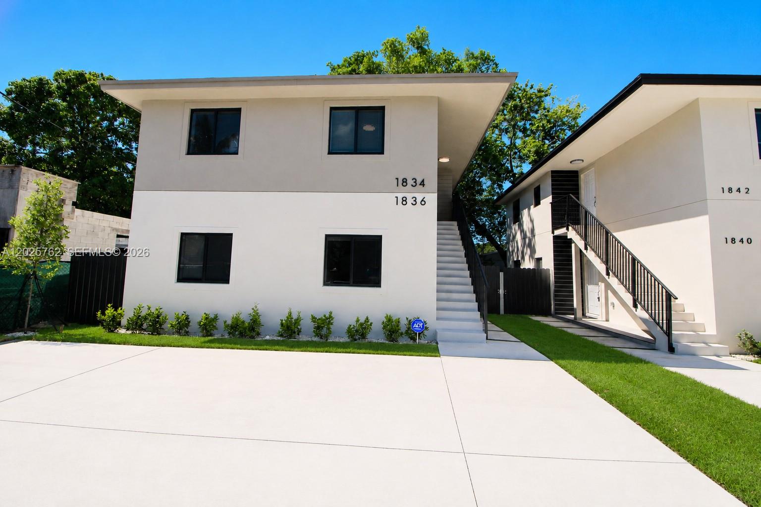 LIBERTY CITY - Residential Lease