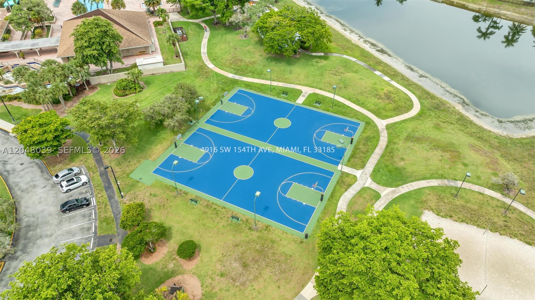 LAKES OF THE MEADOW-MEADO - Residential