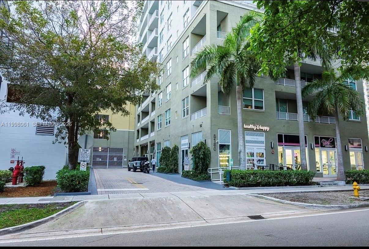 MIDTOWN LOFTS CONDO - Residential