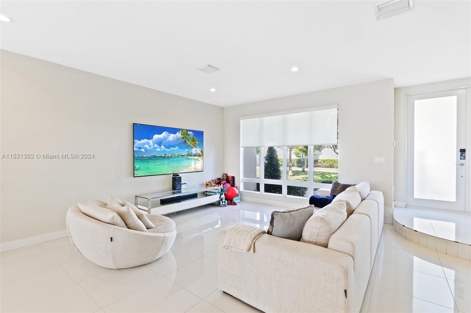 LANDMARK AT DORAL - Residential
