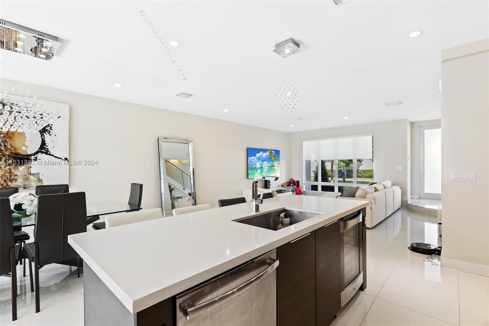 LANDMARK AT DORAL - Residential