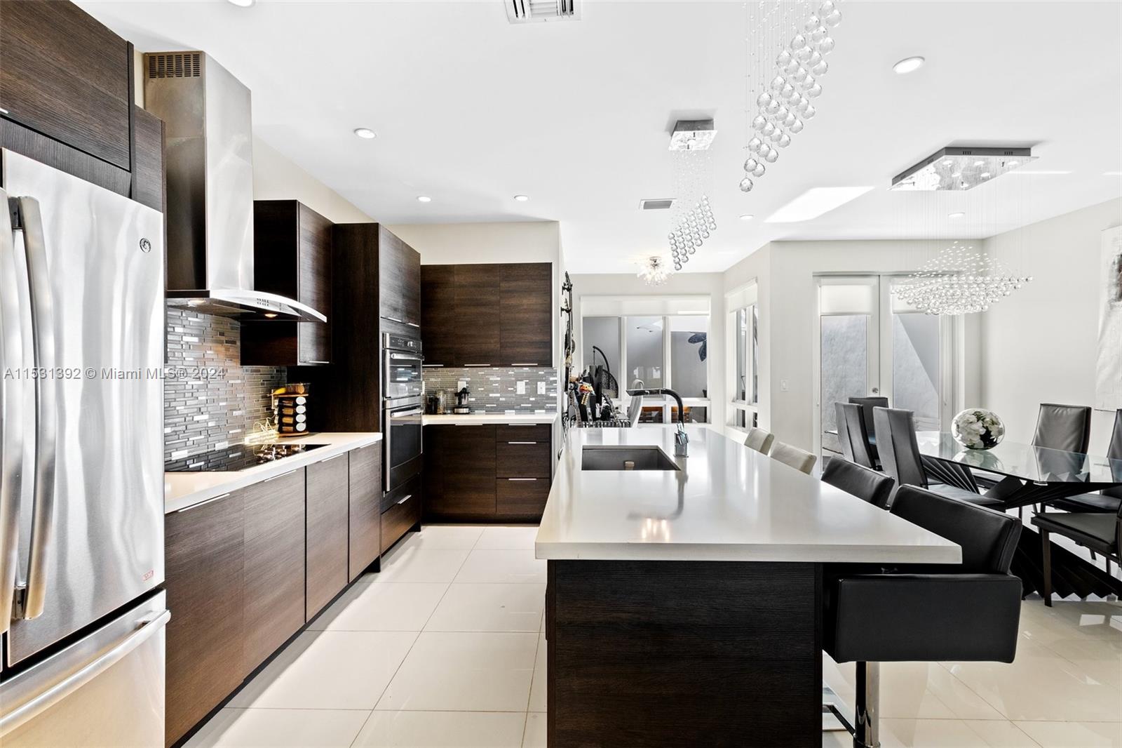 LANDMARK AT DORAL - Residential