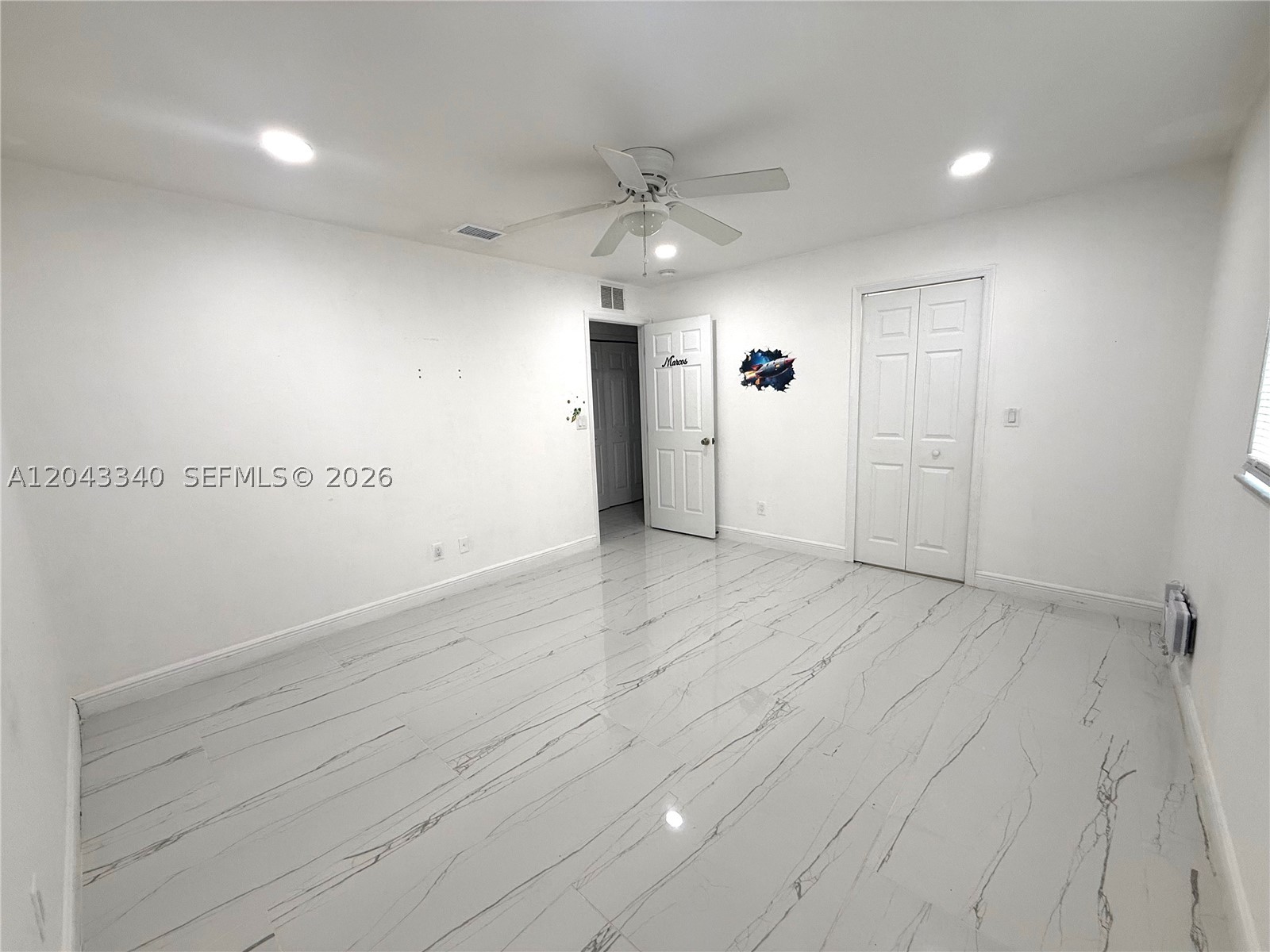 CAPE CORAL UNIT 51 - Residential