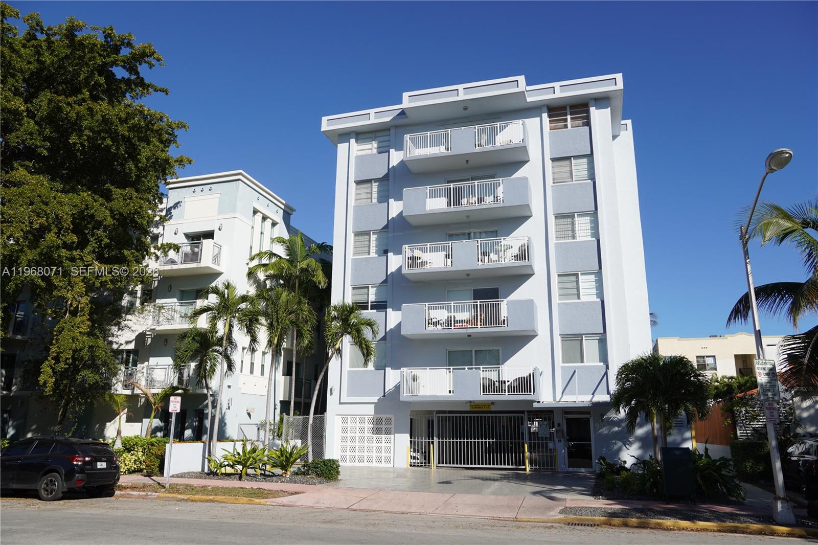 LENOX VIEW CONDOMINIUM - Residential